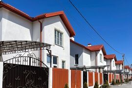 Дом 121 м² на участке 3 сот.