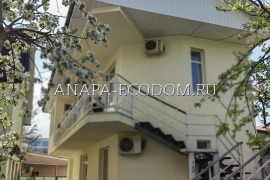 Дом 100 м² на участке 7,5 сот.