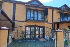 Таунхаус 131,9м² .з\у 1,5 сот.