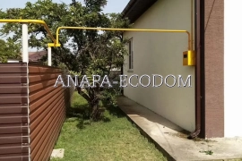 Дом в с. Цибанобалка 